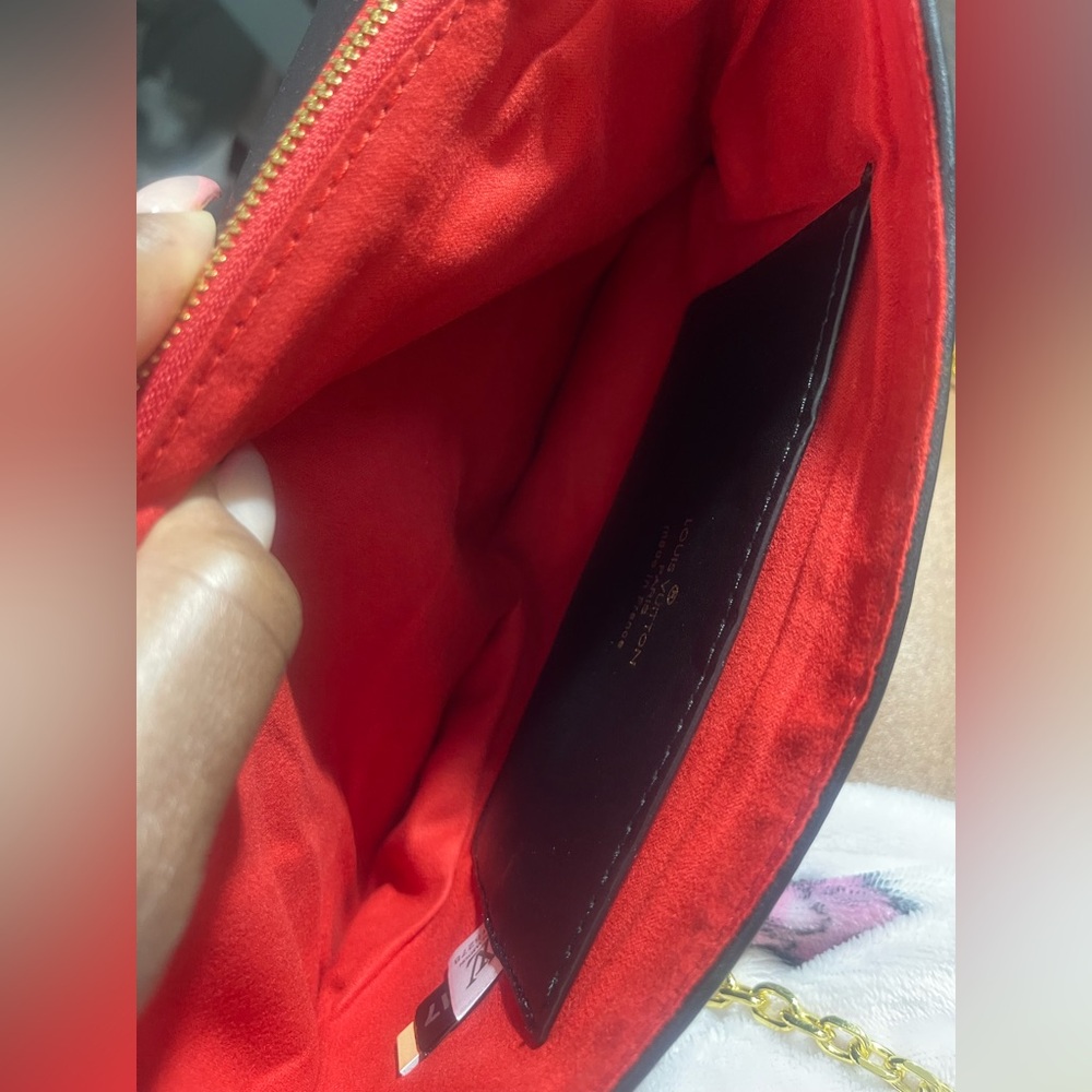 Thin Flap Over Embossed Bag W/ Gold Chain - Picture 3 of 5